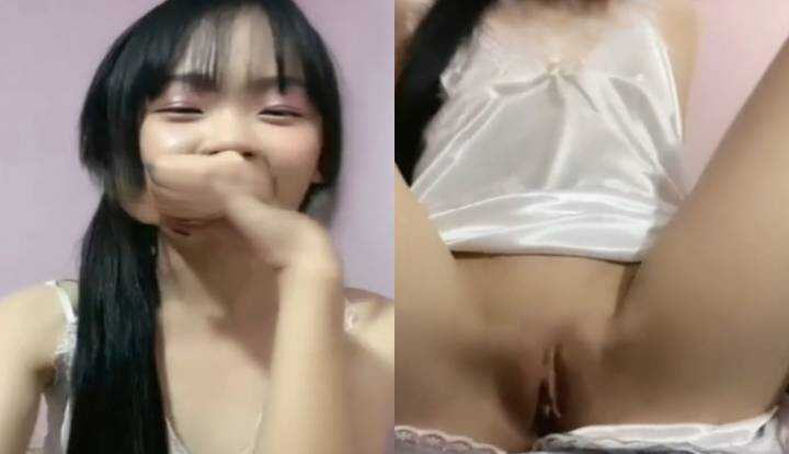 [Thái Lan] Lần đầu tiên thủ dâm của cô em gái nhút nhát, rụt rè!