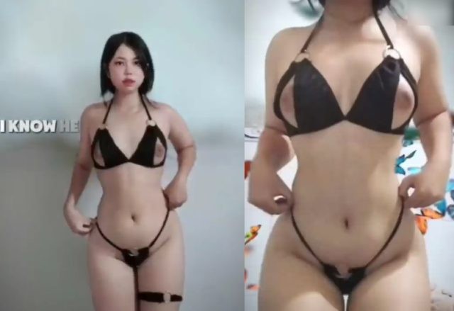Thấy em mặc T-back anh dựng đứng luôn